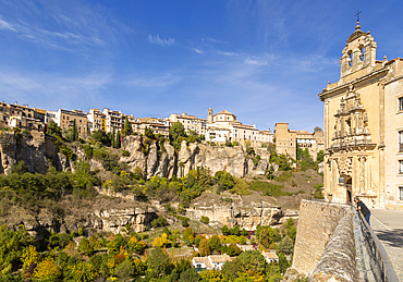 Historic buildings on cliff of river gorge, Rio Huecar, Cuenca, Castille La Mancha, Spain, Europe