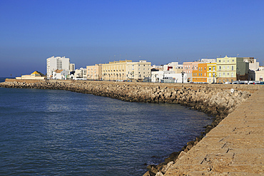 Coastline in Barrio de la Vina, city centre of Cadiz, Spain