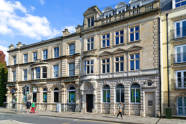 Historic building Lloyds Bank, High Street, Old Town, Swindon, Wiltshire, England, UK