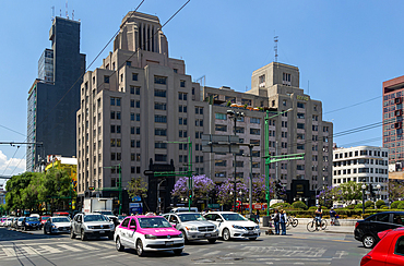 Traffic and buildings SEARS department store, Eje Central or Avenida Lazaro Cardenas street, Centro Historico, Mexico City, Mexico, North America