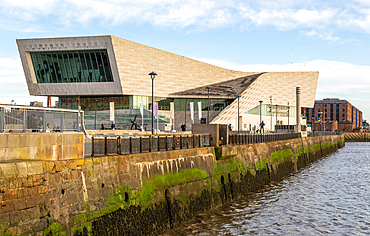 Modern architecture of Museum of Liverpool building, Pier Head, Liverpool, England, UK by 3XN Architects opened 2011