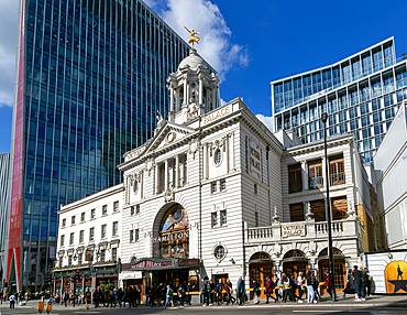 'Hamilton' Victoria Palace theatre dwarfed by modern buildings, Westminster, London, England UK architect Frank Matcham 1911