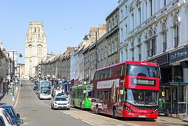 Looking up Park Street to the tower the Wills Memorial building, city centre of Bristol, England, UK