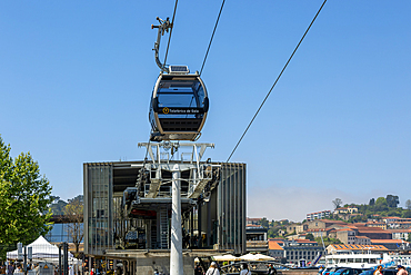 Teleferica de Gaia cable car system, Vila Nova de Gaia, Porto, Portugal, Europe