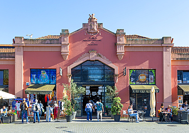Market building, Mercado Municipal Da Beira-Rio, Vila Nova de Gaia, Porto, Portugal, Europe