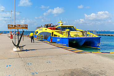 Ultramar ferry boat arriving at Isla Mujeres, Caribbean Coast, Cancun, Quintana Roo, Mexico, North America