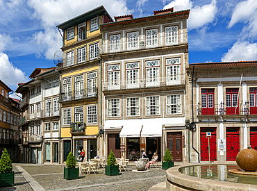 Historic buildings Largo da Misericórdia, city centre of Guimaraes, northern Portugal, Europe