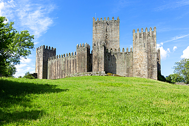 Walls of medieval Castle of Guimaraes, Guimaraes, northern Portugal, Europe