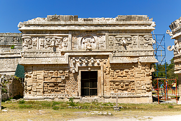 Elaborate decorated stone facade in Monjas complex, The Nunnery (Nuns House), Mayan ruins, Chichen Itza, UNESCO World Heritage Site, Yucatan, Mexico, North America