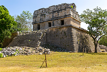 Casa Colorado, Mayan ruins, Chichen Itza, UNESCO World Heritage Site, Yucatan, Mexico, North America