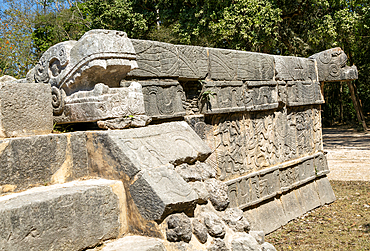 Platform of Venus, Mayan ruins, Chichen Itza, UNESCO World Heritage Site, Yucatan, Mexico, North America