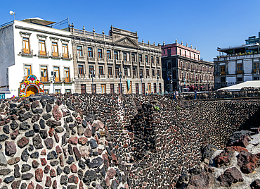 Templo Mayor, archaeological site of Aztec capital city of Tenochtitlan, view to Casa del Marques de Prado, Centro Historico, UNESCO World Heritage Site, Mexico City, Mexico, North America Prado Alegre