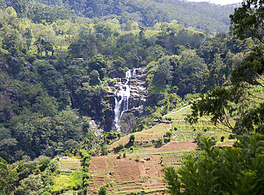 Little Rawana (Ravana) Falls waterfall, Ella, Badulla District, Uva Province, Sri Lanka, Asia