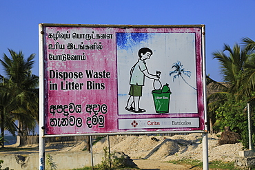 Dispose Waste in Litter Bins sign, Pasikudah Bay, Eastern Province, Sri Lanka, Asia