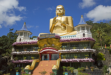 Giant Golden Buddha statue at Dambulla cave temple complex, UNESCO World Heritage Site, Sri Lanka, Asia