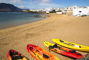 Playa La Laja sandy beach, Caleta de Sebo village, La Isla Graciosa, Lanzarote, Canary Islands, Spain, Atlantic, Europe