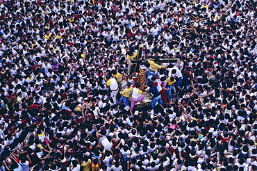Aerial view of pilgrims and devotees taking part in annual Black Nazarene procession, Plaza Miranda, Quiapo, Manila, Philippines, Southeast Asia, Asia