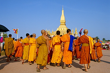 A group of monks at the annual Makka Bu Saa Buddhist celebration, during Pha That Luang (Buddhist Lent), in Vientiane, Laos, Indochina, Southeast Asia, Asia