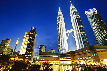 Petronas Twin Towers, Kuala Lumpur, Malaysia, Southeast Asia, Asia