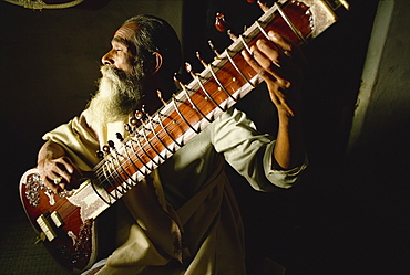 Sitar player, India, Asia