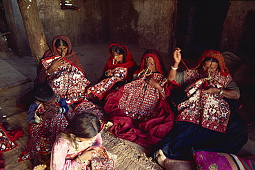 Muslim Jat tribes with gold nose rings, famous for embroidery work, Kutch district, Gujarat state, India, Asia