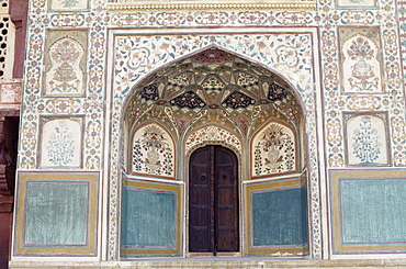 Interior, Amber Fort, one of the great Rajput forts in Rajasthan, Amber, near Jaipur, Rajasthan state, India, Asia