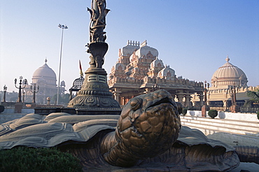 Chattapur Temple complex, Delhi, India, Asia