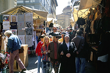 Shoppers beside the Mercato Centrale, Florence, Tuscany, Italy, Europe