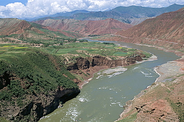 Yellow River, Lajia, Qinghai Province, China, Asia