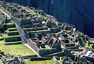 Ruins of Inca city in morning light, Machu Picchu, UNESCO World Heritage Site, Urubamba Province, Peru, South America