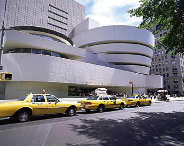 Guggenheim Museum on 5th Avenue, New York City, New York State, United States of America, North America