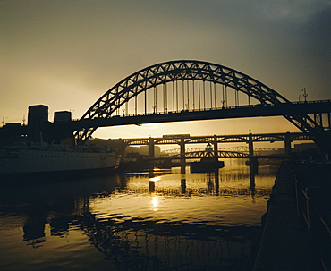 Tyne Bridge, Newcastle-upon-Tyne, Tyneside, England, UK, Europe