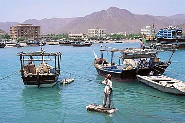 Khor Fakkan, Fujairah Sheikdom, United Arab Emirates, Middle East