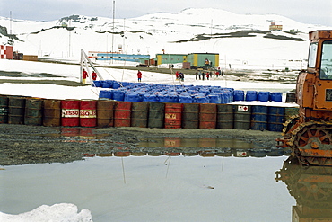 Chilean Base, Teniente Marsh, King George Island, South Shetland Islands, Antarctica, Polar Regions