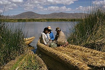 Uro Indians, Lake Titicaca, Peru, South America