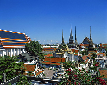 The temple buildings and spires of Wat Po in Bangkok, Thailand, Southeast Asia, Asia