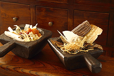 Various Chinese herbs for traditional Chinese medicine