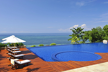 Pool at Escaya resort and spa, Bohol, Philippines, Southeast Asia, Asia