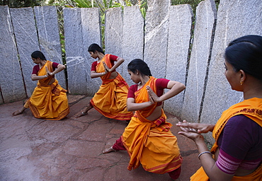 Body conditioning exercise for dancers at Nrityagram, Bangalore, Karnataka, India, Asia