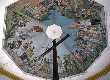 Magellan's Cross,Christian cross planted by Portuguese and Spanish explorers as ordered by Ferdinand Magellan upon arriving in Cebu in 1521, Cebu, Philippines, Southeast Asia, Asia