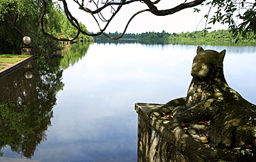 Lunuganga Garden, developed by the architect Geoffrey Bawa, Bentota, Sri Lanka, Asia