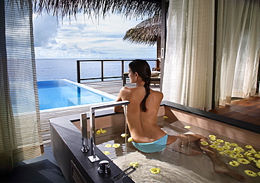 Bathtub at Escape Water Villa at Coco Palm Bodu Hithi Resort, Maldives, Indian Ocean, Asia