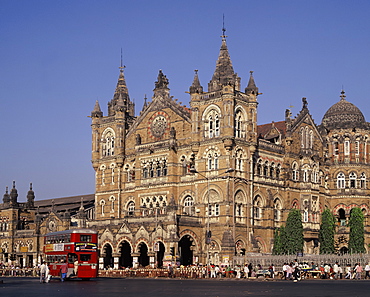 Mumbai Railway Station (Victoria Terminus) (Chhatrapati Shivaji), UNESCO World Heritage Site, India, Asia