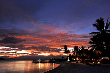 Sunset view of the beach, Badian Island Resort and Spa in Cebu, Philippines, Southeast Asia, Asia