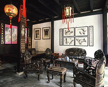 Interior in Phung Hung Chinese House, built in 1780, Hoi An, Vietnam, Indochina, Southeast Asia, Asia