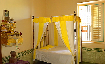 The bedroom of Dr. Djelantik, the last of the Rajas of Karangasem, Karangasem Palace, Amlapura, Bali, Indonesia, Southeast Asia, Asia