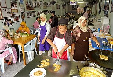 Muslim shop serving martabak, a kind of Malaysian-Indian pancake, Phuket town, Thailand, Southeast Asia, Asia