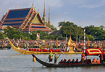 Royal barges on the Chaopraya River, Bangkok, Thailand, Southeast Asia, Asia