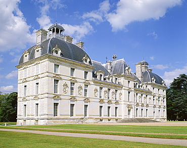 Exterior of the Chateau at Cheverny, Centre, France, Europe