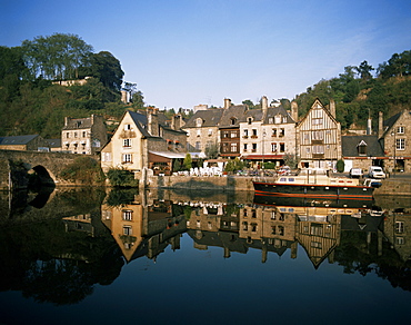 Port of Dinan, La Rance, Bretagne (Brittany), France, Europe